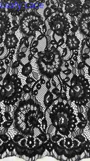 Vêtements spéciaux de chenille en fil de fleurs et de dentelle