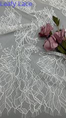 Légère 100% Nylon Français Chantilly fil de dentelle avec conception florale Pour la robe de femme