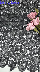 Tissu en dentelle de Chantilly avec des bords irréguliers, dentelle romantique pour voile et robe de mariée