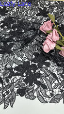 Lace de Chantilly Lace chimique luxueuse Lace en tissu à feuilles romantique Lace pour la couture et les robes de mariage