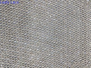 Tissu brodé en maille à perles pour des robes de soirée élégantes et de haute qualité