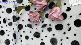 Tissu en dentelle imprimée à motifs tachetés en treillis pour robes Design respirer
