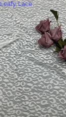 Tissus brodés en dentelle blanche motifs nuageux de treillis pour robes de mariée