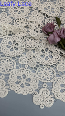 Tissu en dentelle cordée au crochet polyester coton pour robes de mariée