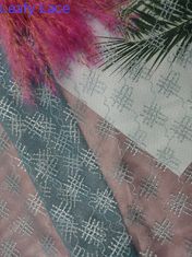 Tissu imprimé bleu de dentelle de partie géométrique de broderie