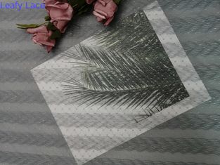 Tissu de dentelle de Grey Polyester Crinckle Mesh Pleated pour la robe de petite fille