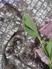 La paillette de tissu de broderie de paillette de polyester lacent le tissu pour la robe habillée