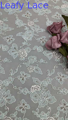 White Lace 3D Floral Elegant And Beauty Luxary Embroidery Fabric Wedding Dresses Gowns