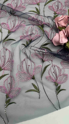 Dentelle de fleur de tulipe Textile de robe de dame de tissu de broderie coloré