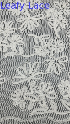 Tissu de dentelle brodé 120-130 cm élégant et durable pour les mariages et les anniversaires