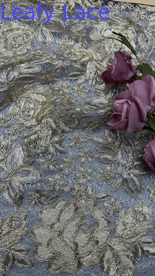 Tissu de dentelle brodé et élégant pour les défilés de mode