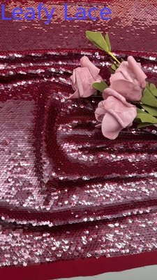 Tissu de broderie en paillettes rouges pour les fêtes