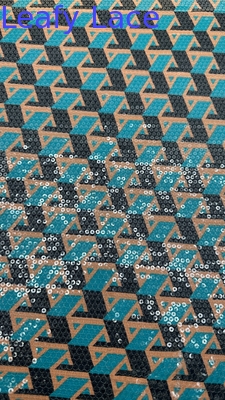 Tissu en dentelle 100% coton brodé avec motif pour vêtements