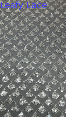 Tissu à feuilles 3D à fleurs séquence élégante en maille Tissu en dentelle Tissu de soirée d'occasion de luxe
