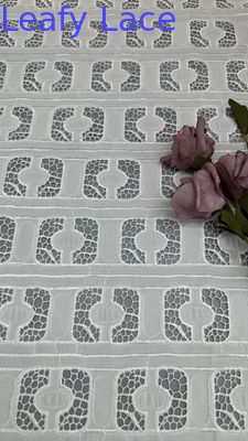 Tulle en treillis en tissu de dentelle de luxe pour le bricolage