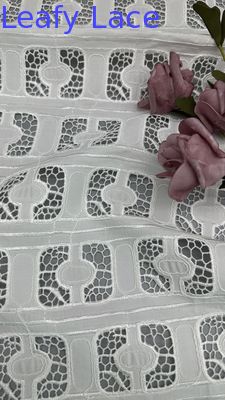 Tulle en treillis en tissu de dentelle de luxe pour le bricolage