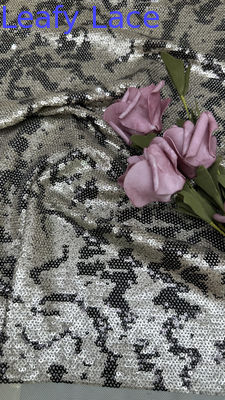 Tissu à paillettes brodées à motif zébré brillant pour soirée, mariage et occasion spéciale