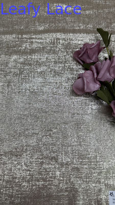 Tissu en dentelle métallique de couleur dorée pour robes de luxe broderies complexes robes de fête