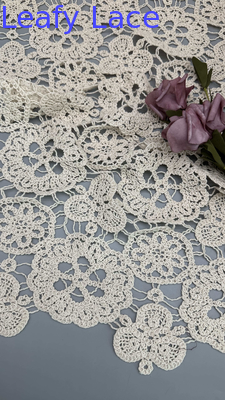 Tissu en dentelle cordée au crochet polyester coton pour robes de mariée