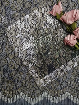 Tissu métallique de dentelle de bord de feston de Lurex de cil pour Madame Dress Garment