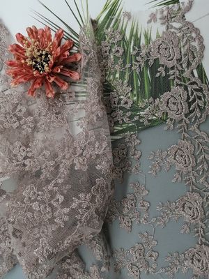 Rose 3D Tulle mou floral Mesh Fabric de 49 pouces