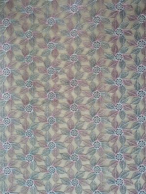 80 yards fleurissent le tissu coloré de broderie pour de petites filles s'habillent