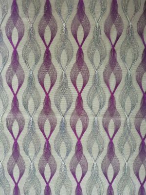 Tissu coloré géométrique de broderie de pourpre à la maison de textiles