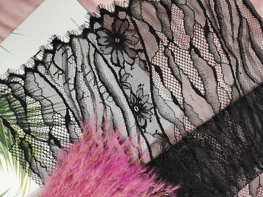 Ligne métallique noire tissu français de fleur de Lurex de dentelle de Chantilly