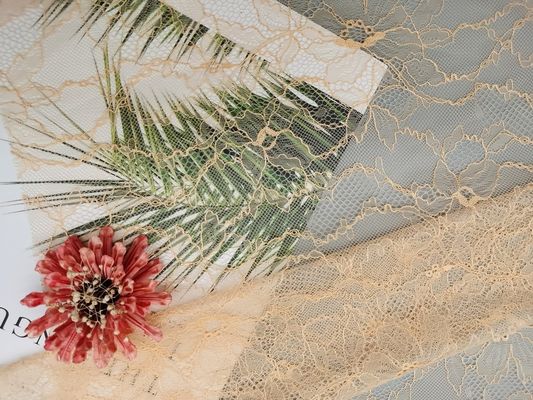Tissu 100% français de dentelle de Chantilly de polyester