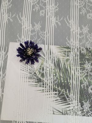 Tissu français d'équilibre de dentelle de polyester de fleur de broderie de chemisier