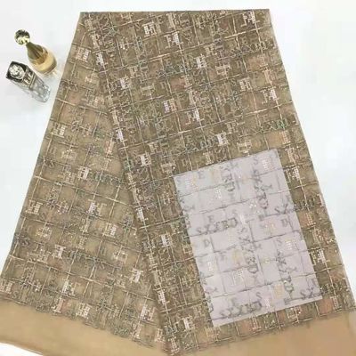 La paillette de Geo a brodé la dentelle de tissu pour les textiles à la maison