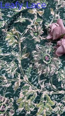 Embroidures personnalisées Tissu en dentelle élégant 3D Floral Embroidery Luxe 100% coton