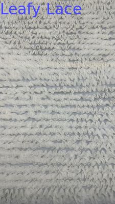 Tissu en dentelle plissée 100% polyester, base en maille, respirant, luxe pour robe de mariée