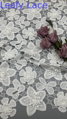 Tissu en dentelle blanc Dentelle brodée Design personnalisé