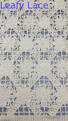 Tissu en dentelle à cordes Tissu en dentelle à guipure pour robe de mariée
