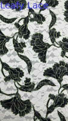 Dentelle brodée d'arbres Fleurs respirent et robes élégantes Robes magnifiques personnalisées