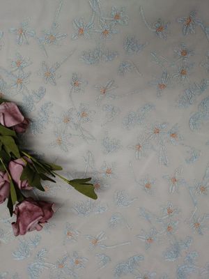 La dentelle florale a coloré le tissu Tulle Mesh Embroidery Colorful Lace de broderie