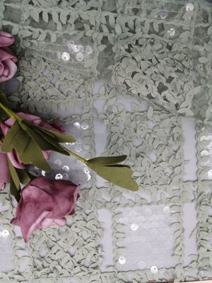 Maille attachée par tissu transparent de dentelle de crochet de paillette de vert d'ODM